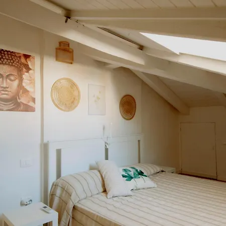 The Bright Apartment La Spezia